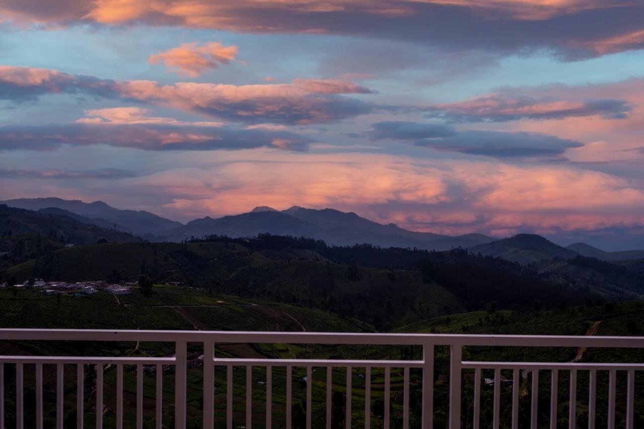 Hotel Petals Nilgiris Ooty Esterno foto